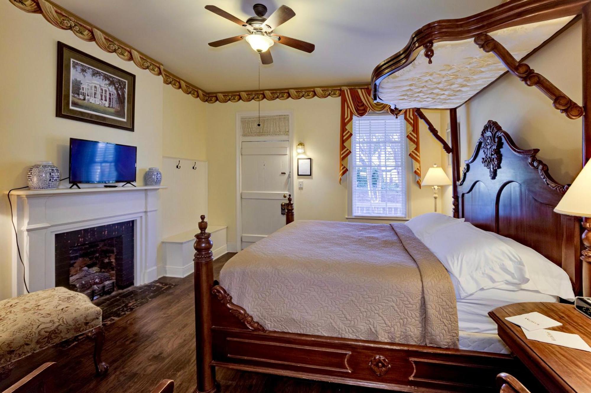 Anchuca Historic Mansion & Inn วิกส์เบิร์ก ภายนอก รูปภาพ