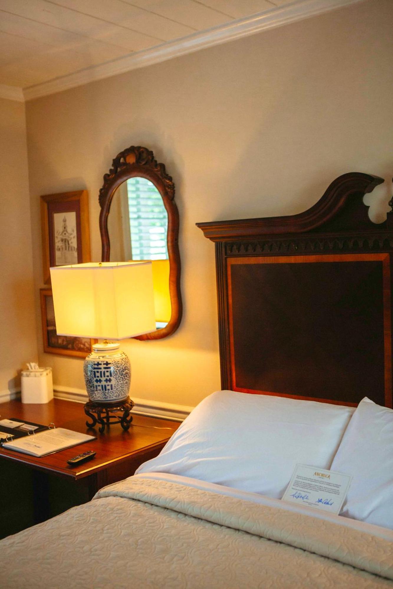 Anchuca Historic Mansion & Inn วิกส์เบิร์ก ภายนอก รูปภาพ